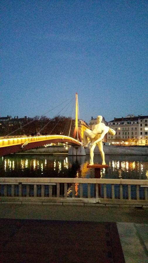 Hotelf1 Lyon Isle D'Abeau Ouest St Exupery Saint-Quentin-Fallavier Luaran gambar